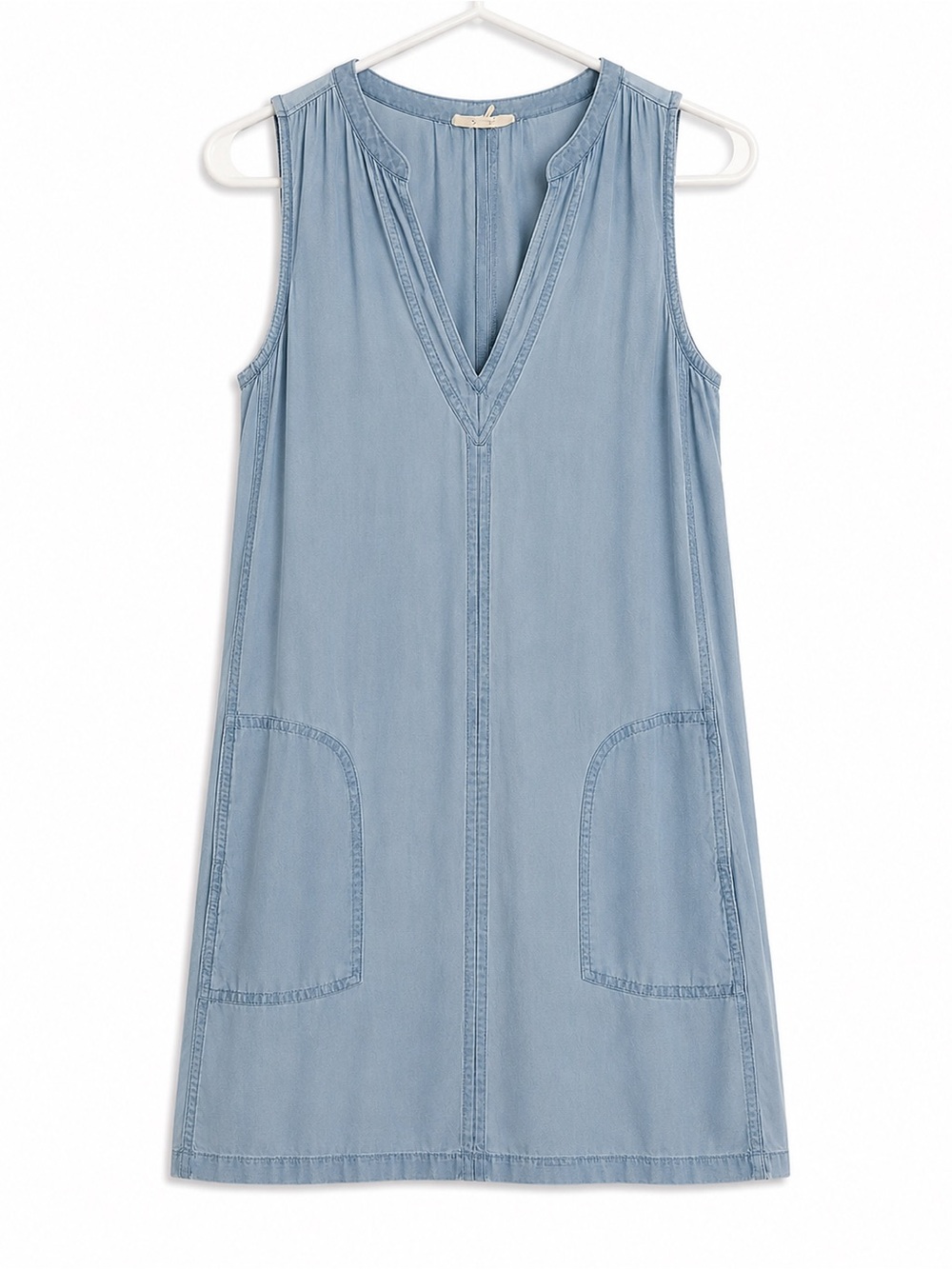 Splendid Light Blue Sleeveless V-Neck Chambray Dress
